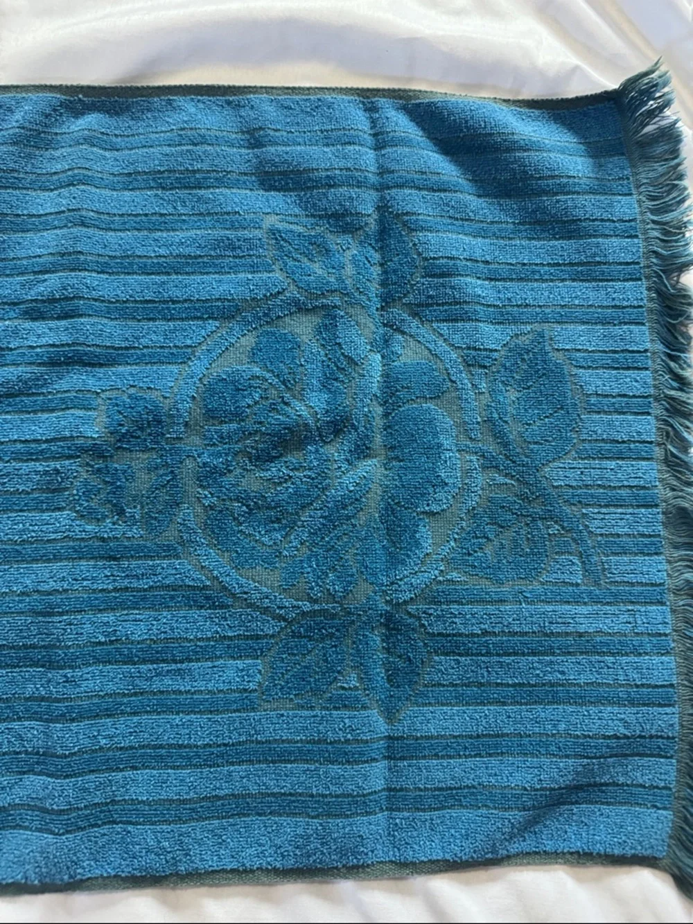 Vintage Fieldcrest Blue Floral Fringe Bath Towel